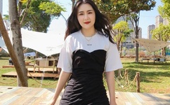 男同桌上课时狂揉我下面污文